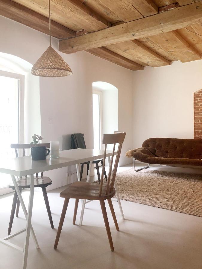 Gemuetliche Wohnung Im Herzen Von リンツ エクステリア 写真