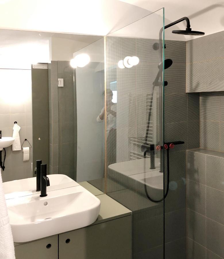 Gemuetliche Wohnung Im Herzen Von リンツ エクステリア 写真