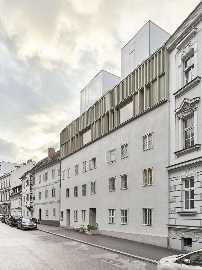 Gemuetliche Wohnung Im Herzen Von リンツ エクステリア 写真